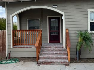 930 Orizaba Ave, Long Beach, CA 90804