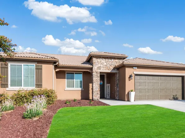 3206 N Atwood Street, Visalia, CA 93291