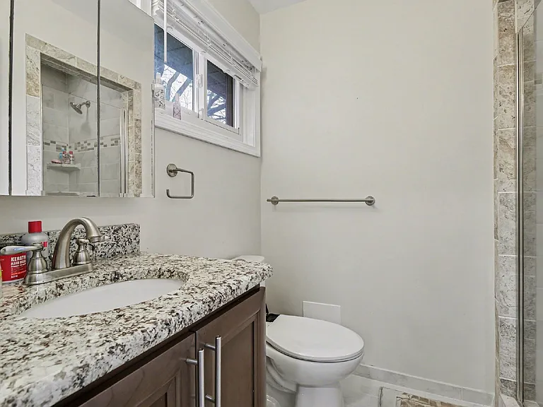 295 Nesbit Ln — Photo 13