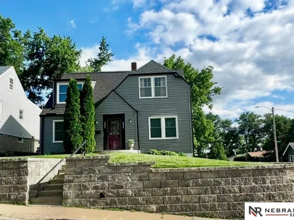 5227 Mason St, Omaha, NE 68106