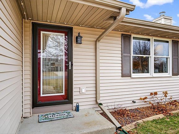 2nd image of 559 Elijah Ct