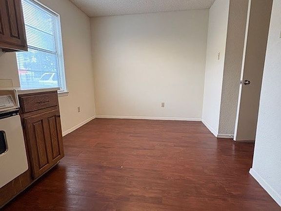 5th image of 1226 Baylor Ave #119-4