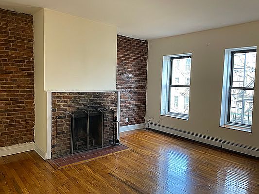 1st image of 445 17th St #6