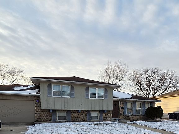 2nd image of 16440 Michigan Ave
