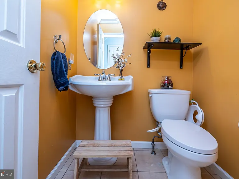 517 Summercroft Dr — Photo 21