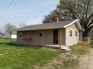 1409 Willard Ave, Genoa, NE 68640