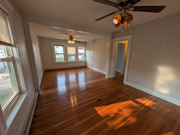5th image of 103 Wright Ave #2