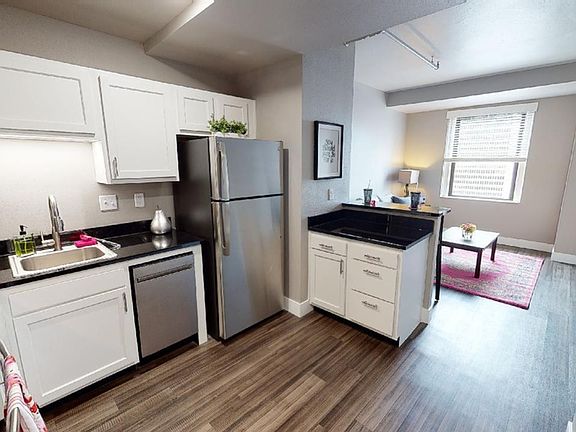 Flats-on-Fifth-1-Bed-Model-The-Ellington-06142021_164411