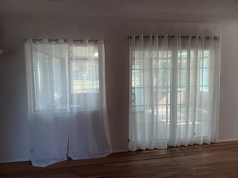 123 Jill Ln — Photo 3