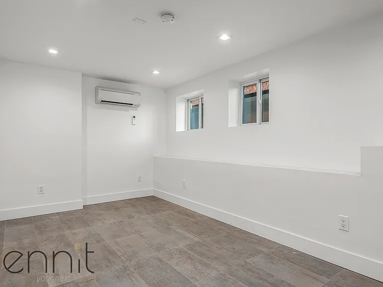 17 Kent Ave #1 — Photo 14