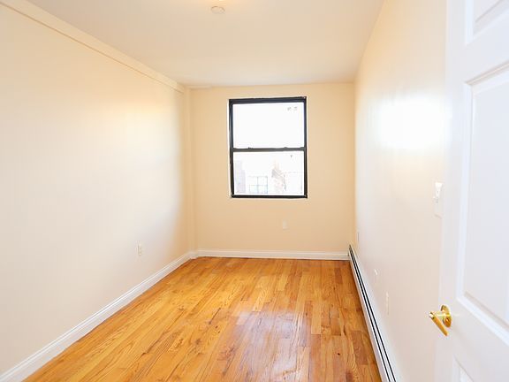 5th image of 7124 163rd St #4B