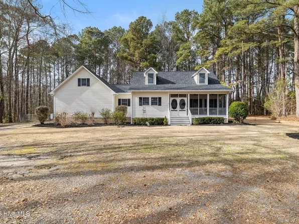 6628 Stag Park Road, Burgaw, NC 28425