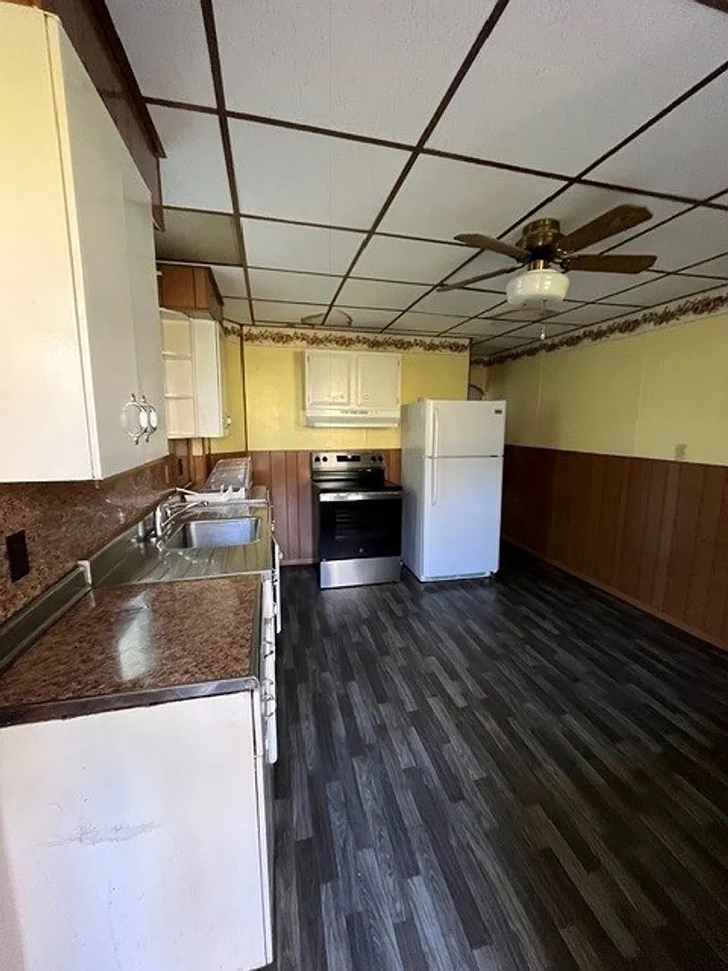 4 bedroom 1.5 bath — Photo 3