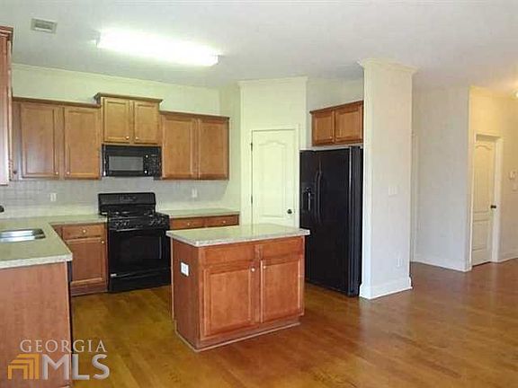 3rd image of 2861 Peachbrook Ln