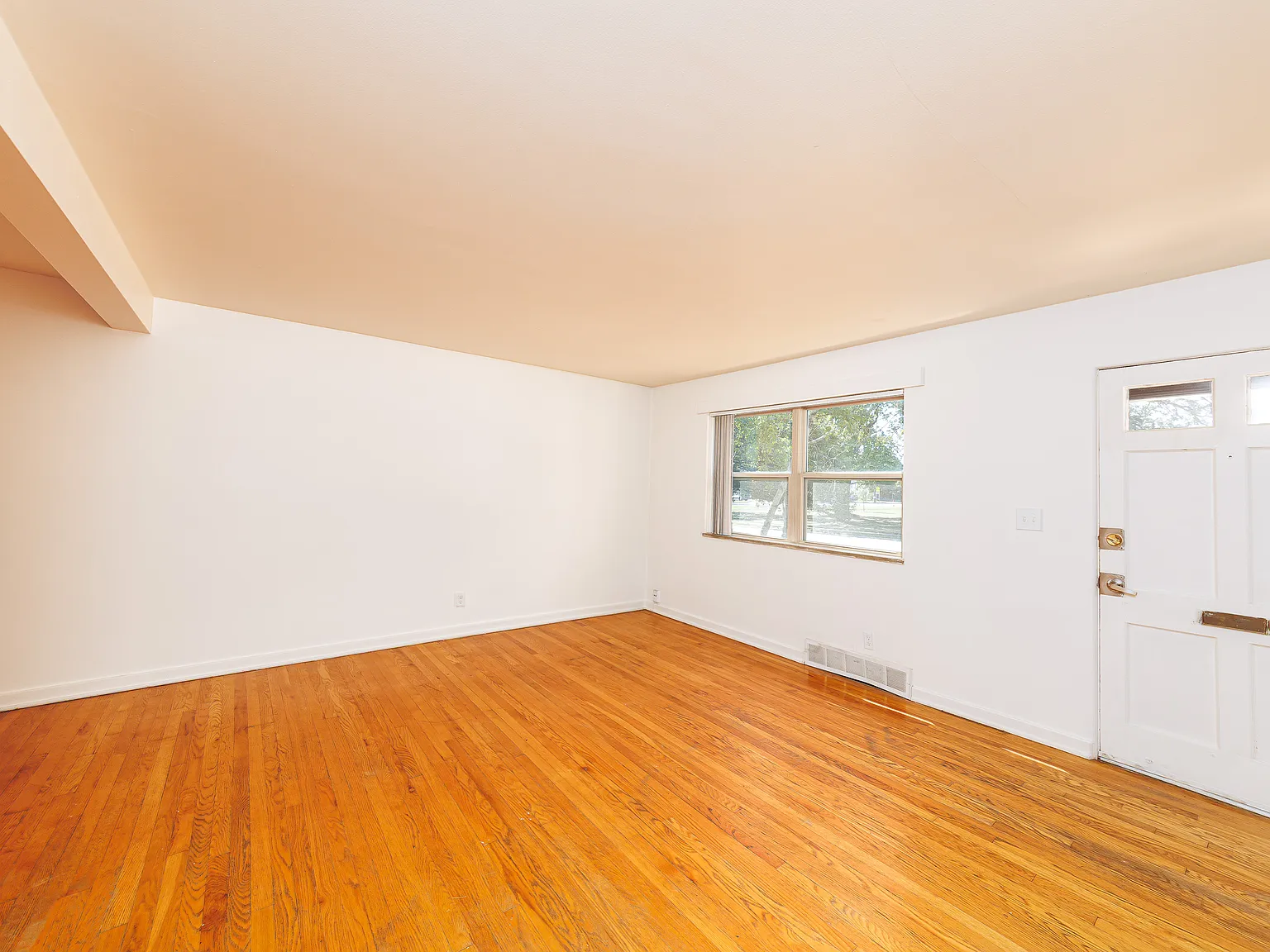 Amber Square Townhomes — Photo 1