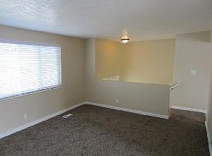 4th image of 459 N Star Crest Dr