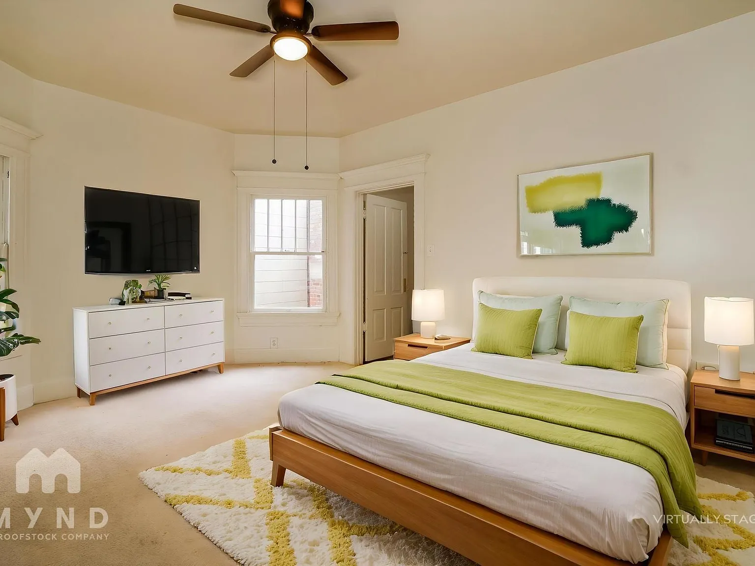 2 bed, 1.0 bath, 819 sqft, $2,005 — Photo 4