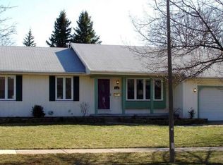 2132 Barritt St, Lansing, MI 48912