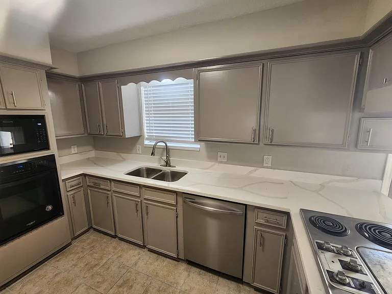14134 Cleobrook Dr — Photo 6