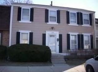 133 Williamsburg Rd, Country Club Hills, IL 60478