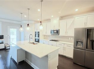5691 Terrace Bend Way, Peachtree Corners, GA 30092