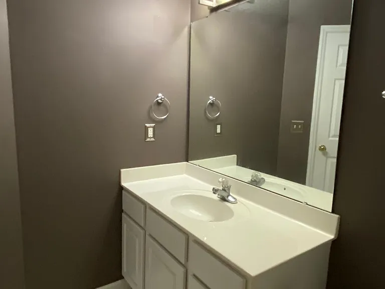 1922 Kudrow Ln — Photo 19