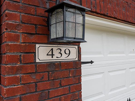 4th image of 439 Reserves Ct