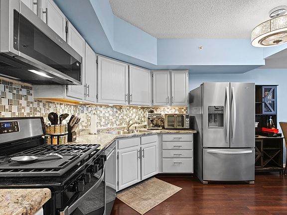 3rd image of 11001 Deblin Ln APT 205