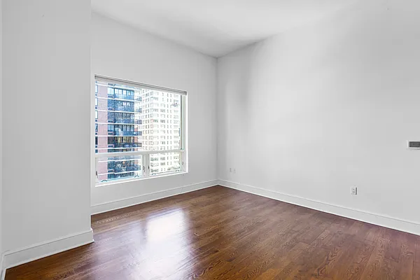Rented by Nest Seekers International | media 6