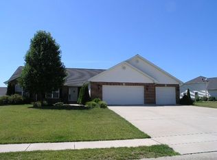 353 Grant Dr, Columbia, IL 62236
