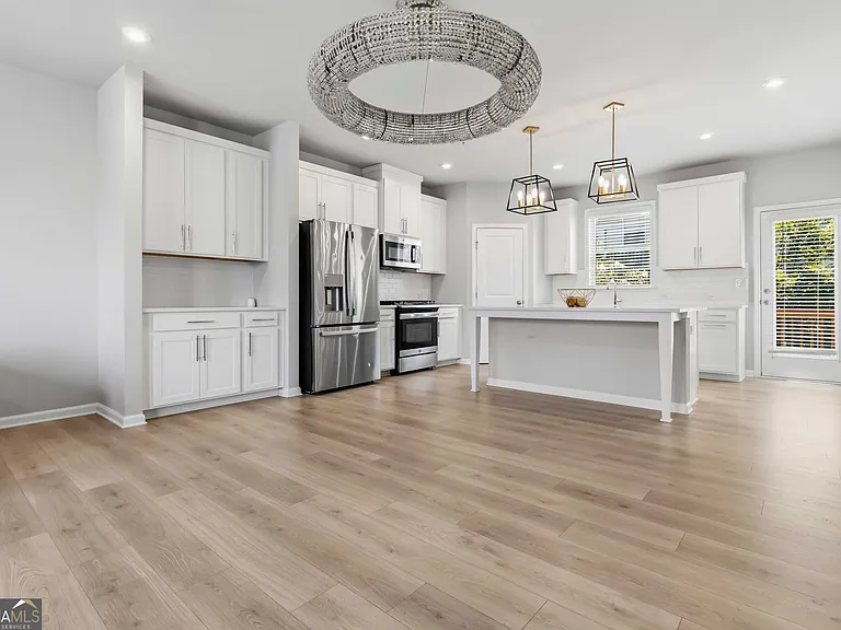 6504 Brooklake Ct — Photo 6