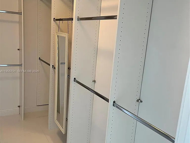 19707 Turnberry Way #24A — Photo 15