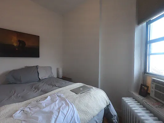 Rented by Compass | media 26