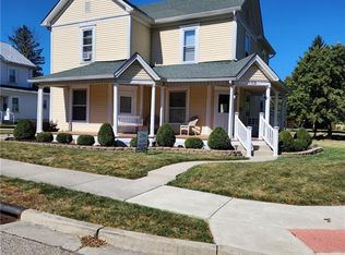 102 Western Ave, Brookville, OH 45309