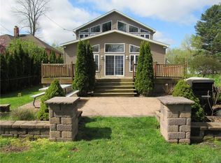 6305 Muskrat Bay Rd, Brewerton, NY 13029