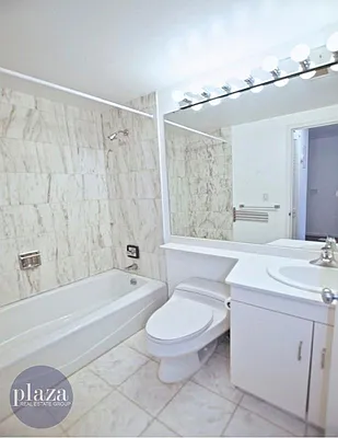 Rented by Plaza Real Estate Group | media 52