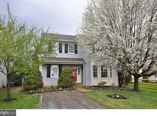 402 Tudor Rd, Collegeville, PA 19426