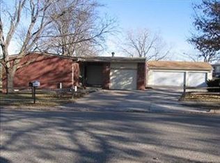 4410 NW 54th St, Lincoln, NE 68524