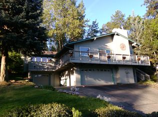 1800 Crestview Dr, Ashland, OR