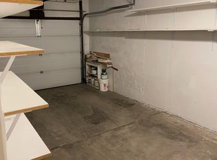 9315 Strathmore Dr, Anchorage, AK 99502