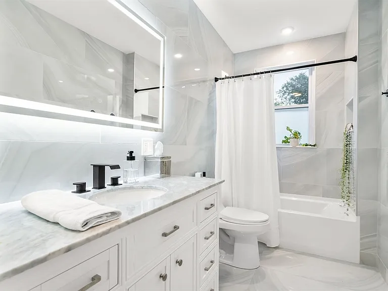 35 Somerset Ave #5 — Photo 13
