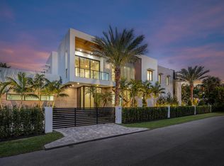 901 SE 7th Ave, Delray Beach, FL 33483