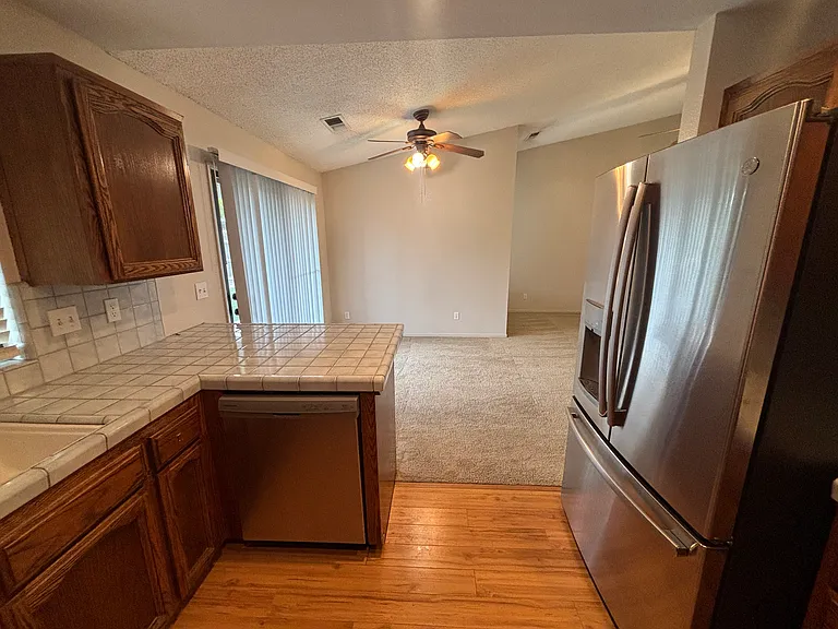 4918 W Chestnut Ave — Photo 14
