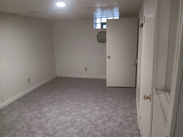 2360 Ohio St, Gary, IN 46407