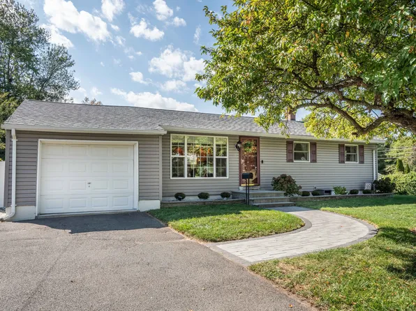44 Cabot Street, Bristol, CT 06010