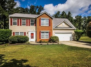 553 Crestbend Ln, Powder Springs, GA 30127