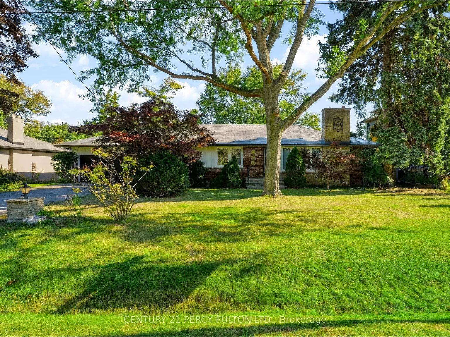 4 bed, $4,200 — Photo 2