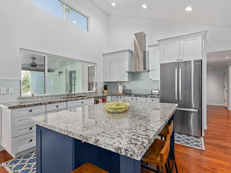 1948 E Jeanine Dr — Photo 20