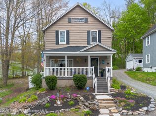 11 Coolidge Ave, Carbondale, PA 18407