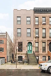 170 Carroll Street in Carroll Gardens
